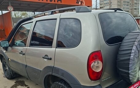 Chevrolet Niva I рестайлинг, 2017 год, 800 000 рублей, 5 фотография