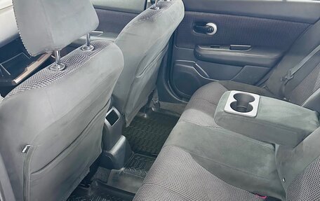 Nissan Tiida, 2011 год, 700 000 рублей, 9 фотография