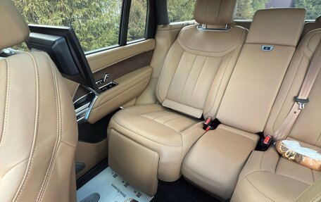 Land Rover Range Rover IV рестайлинг, 2025 год, 25 900 000 рублей, 7 фотография