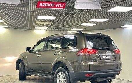 Mitsubishi Pajero Sport II рестайлинг, 2013 год, 1 798 000 рублей, 23 фотография