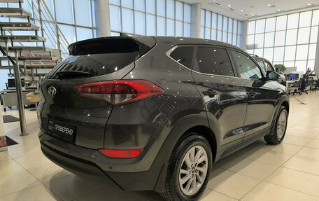 Hyundai Tucson III, 2016 год, 1 950 000 рублей, 9 фотография