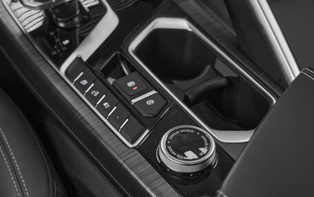 Geely Tugella FY11, 2022 год, 3 100 000 рублей, 21 фотография