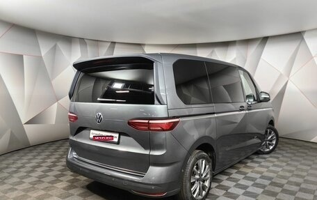 Volkswagen Multivan, 2022 год, 5 850 000 рублей, 2 фотография