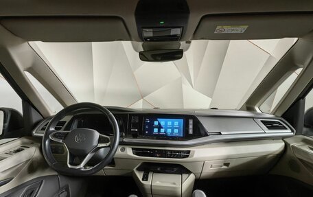 Volkswagen Multivan, 2022 год, 5 850 000 рублей, 12 фотография