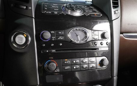 Infiniti QX70, 2014 год, 2 149 000 рублей, 13 фотография