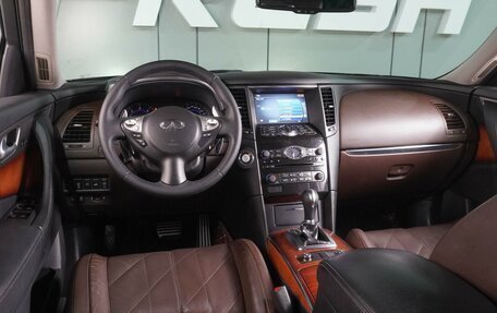 Infiniti QX70, 2014 год, 2 149 000 рублей, 6 фотография