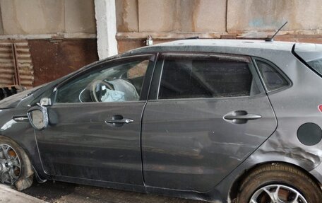 KIA Rio III рестайлинг, 2014 год, 200 000 рублей, 3 фотография