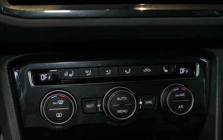 Volkswagen Tiguan II, 2020 год, 2 990 000 рублей, 20 фотография