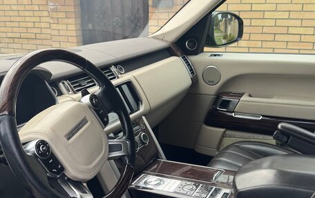 Land Rover Range Rover IV рестайлинг, 2015 год, 3 650 000 рублей, 7 фотография