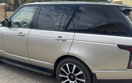 Land Rover Range Rover IV рестайлинг, 2015 год, 3 650 000 рублей, 5 фотография