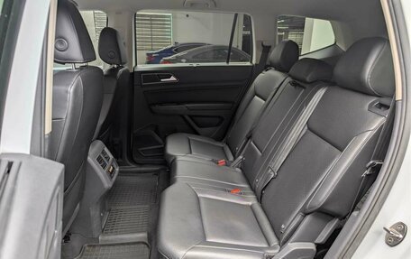 Volkswagen Teramont I, 2018 год, 3 047 000 рублей, 9 фотография