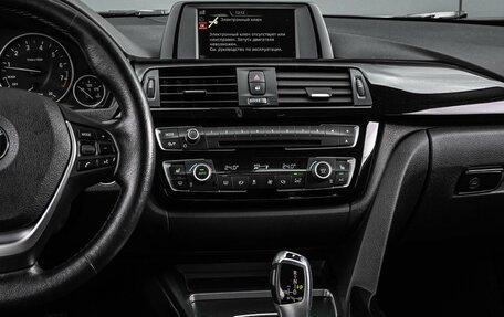 BMW 3 серия, 2015 год, 2 254 000 рублей, 21 фотография