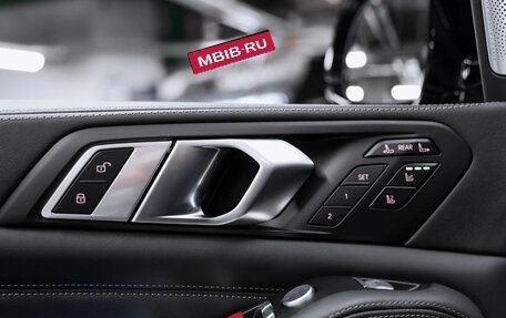 BMW X7, 2025 год, 16 900 000 рублей, 28 фотография