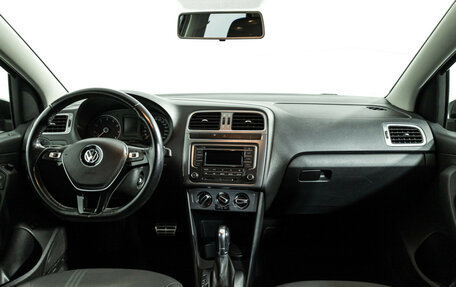 Volkswagen Polo VI (EU Market), 2017 год, 1 250 000 рублей, 13 фотография