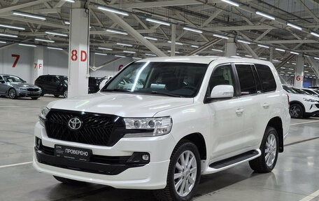 Toyota Land Cruiser 200, 2018 год, 6 200 000 рублей, 5 фотография
