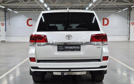 Toyota Land Cruiser 200, 2018 год, 6 200 000 рублей, 10 фотография