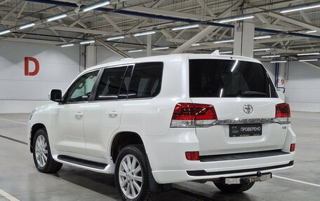 Toyota Land Cruiser 200, 2018 год, 6 200 000 рублей, 11 фотография