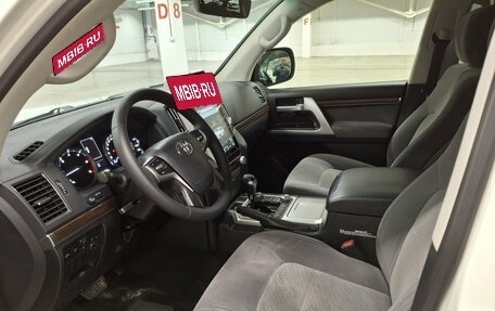 Toyota Land Cruiser 200, 2018 год, 6 200 000 рублей, 20 фотография