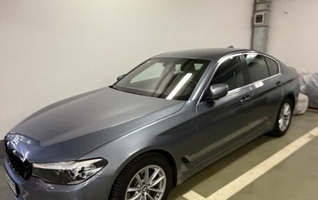 BMW 5 серия, 2018 год, 3 150 000 рублей, 3 фотография