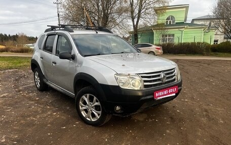 Renault Duster I рестайлинг, 2013 год, 489 000 рублей, 2 фотография