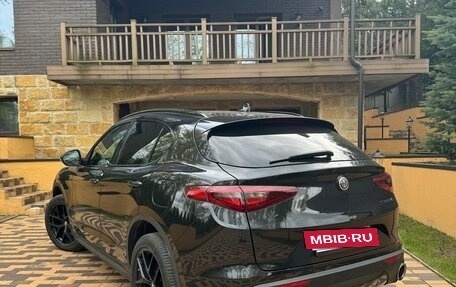 Alfa Romeo Stelvio, 2020 год, 3 500 000 рублей, 3 фотография