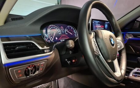 BMW 7 серия, 2019 год, 3 590 000 рублей, 5 фотография