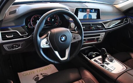 BMW 7 серия, 2019 год, 3 590 000 рублей, 7 фотография