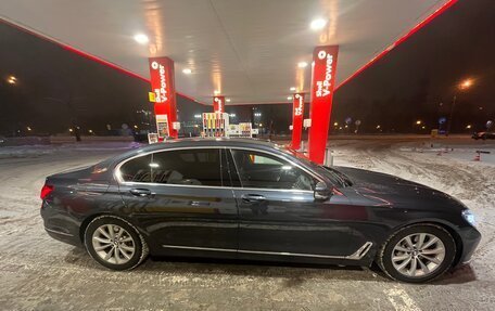 BMW 7 серия, 2019 год, 3 590 000 рублей, 24 фотография