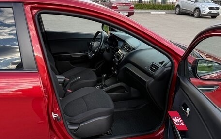 KIA Rio III рестайлинг, 2013 год, 880 000 рублей, 10 фотография