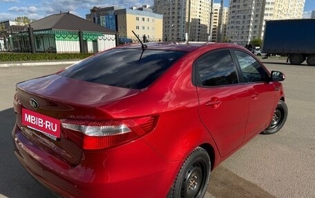 KIA Rio III рестайлинг, 2013 год, 880 000 рублей, 3 фотография