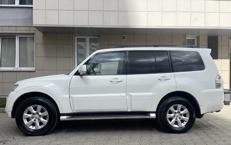 Mitsubishi Pajero IV, 2011 год, 2 080 000 рублей, 5 фотография