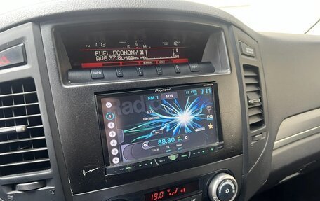 Mitsubishi Pajero IV, 2011 год, 2 080 000 рублей, 12 фотография