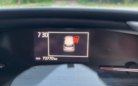 Toyota Sienta II, 2021 год, 1 700 000 рублей, 14 фотография