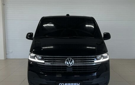 Volkswagen Caravelle T6 рестайлинг, 2020 год, 4 750 000 рублей, 2 фотография