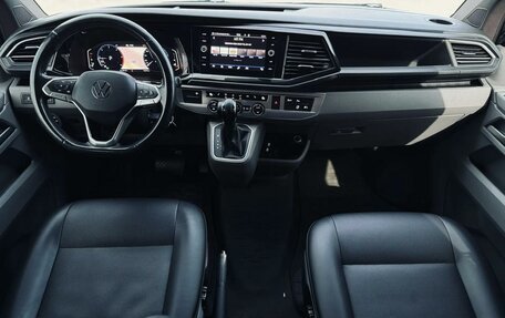 Volkswagen Caravelle T6 рестайлинг, 2020 год, 4 750 000 рублей, 11 фотография