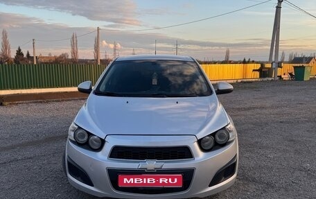Chevrolet Aveo III, 2013 год, 700 000 рублей, 1 фотография
