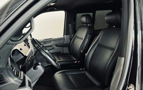 Volkswagen Caravelle T6 рестайлинг, 2020 год, 4 750 000 рублей, 21 фотография