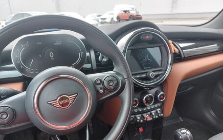 MINI Hatch, 2020 год, 3 000 000 рублей, 7 фотография