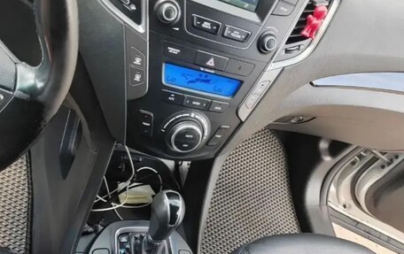 Hyundai Santa Fe III рестайлинг, 2014 год, 1 800 000 рублей, 6 фотография