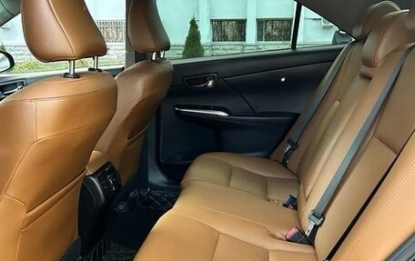 Toyota Camry, 2017 год, 2 460 000 рублей, 4 фотография
