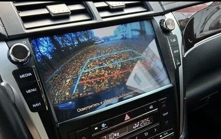 Toyota Camry, 2017 год, 2 460 000 рублей, 6 фотография