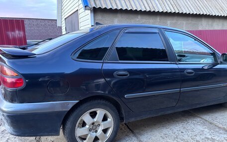 Renault Laguna II, 2000 год, 135 000 рублей, 3 фотография