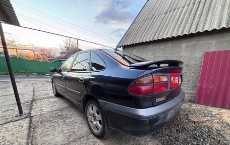 Renault Laguna II, 2000 год, 135 000 рублей, 6 фотография