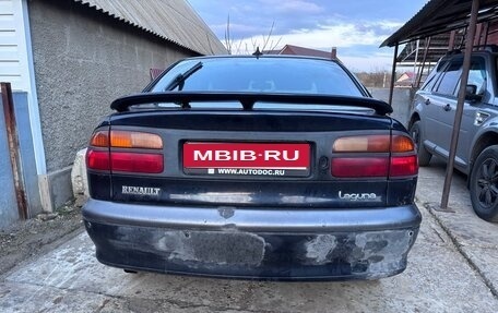 Renault Laguna II, 2000 год, 135 000 рублей, 4 фотография
