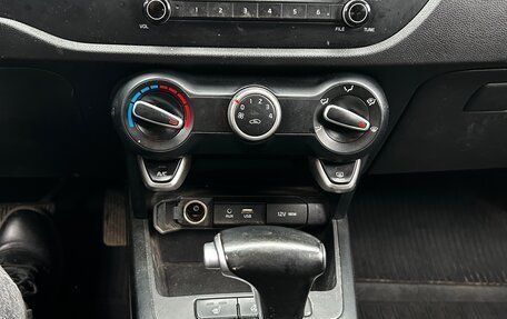 KIA Rio IV, 2018 год, 980 000 рублей, 14 фотография