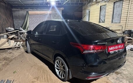 Hyundai Solaris II рестайлинг, 2021 год, 1 550 000 рублей, 5 фотография