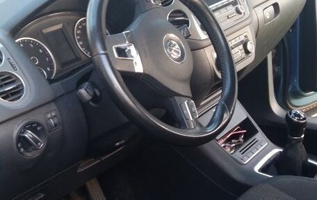 Volkswagen Tiguan I, 2011 год, 1 200 000 рублей, 2 фотография