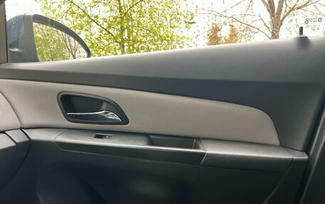 Chevrolet Cruze II, 2013 год, 897 000 рублей, 17 фотография