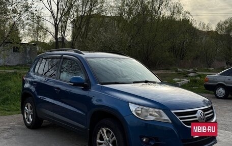 Volkswagen Tiguan I, 2010 год, 1 100 000 рублей, 2 фотография