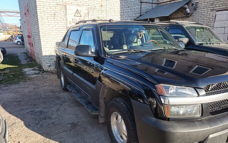 Chevrolet Avalanche I, 2004 год, 1 850 000 рублей, 3 фотография